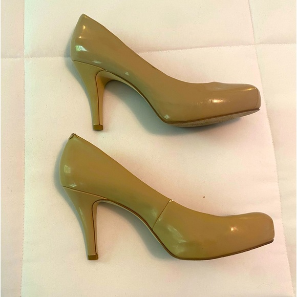 Madden Girl Shoes - Madden Girl Getta Platform Pumps 6” Natural Stiletto High Heel, size 8.5